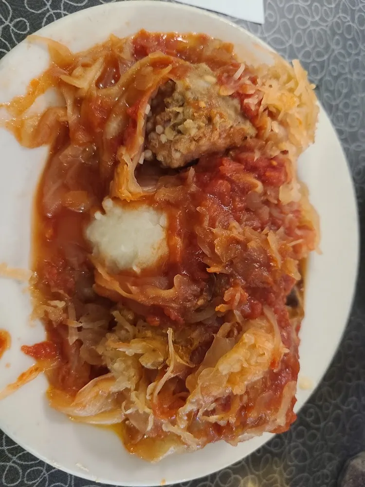 Cabbage Rolls with Mashed Potatoes